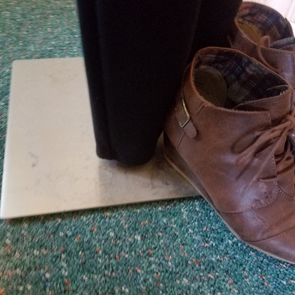 Another cute fall outfit - Picture 6 of 8